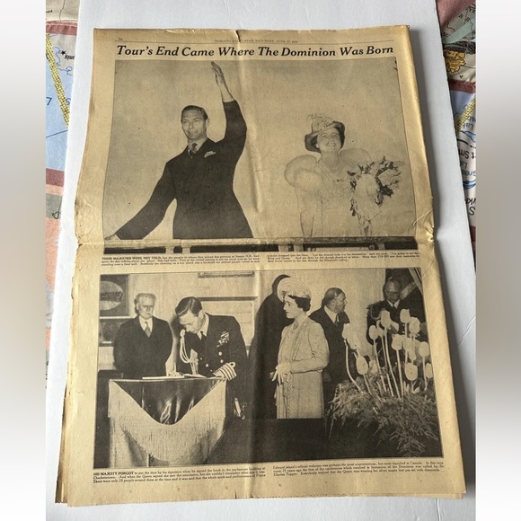 1939 Toronto Daily Star - (June17)
- Their Majesties
Triumphal Tour Newspaper - Picture 5 of 8